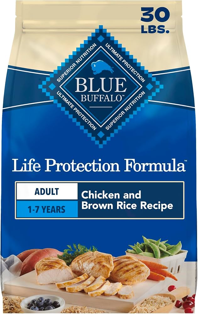 Blue Buffalo Life Protection Formula Adult Dry Dog Food, Natural Ingredients, Chicken &amp; Brown Rice Recipe, Supports Healthy Muscles, 30 lb Bag
