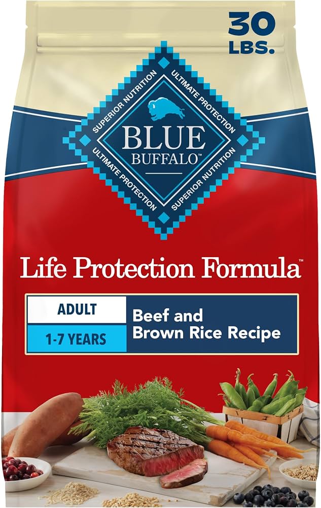 Blue Buffalo Life Protection Formula Adult Dry Dog Food, Natural Ingredients, Beef &amp; Brown Rice Recipe, Supports Healthy Muscles, 30 lb Bag