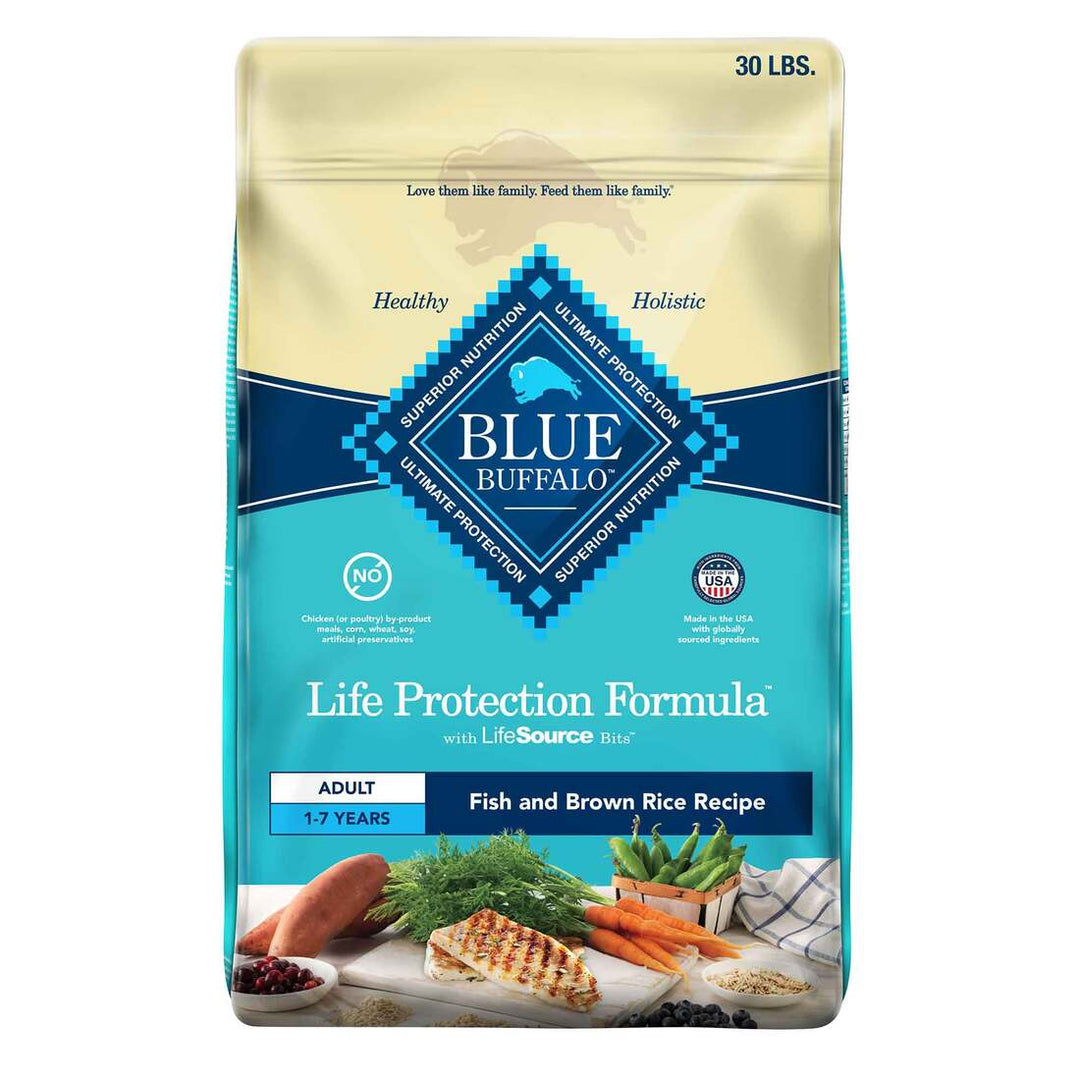 Blue Buffalo Life Protection Formula Adult Dry Dog Food, Natural Ingredients, Fish &amp; Brown Rice Recipe, Supports Healthy Muscles, 30 lb Bag